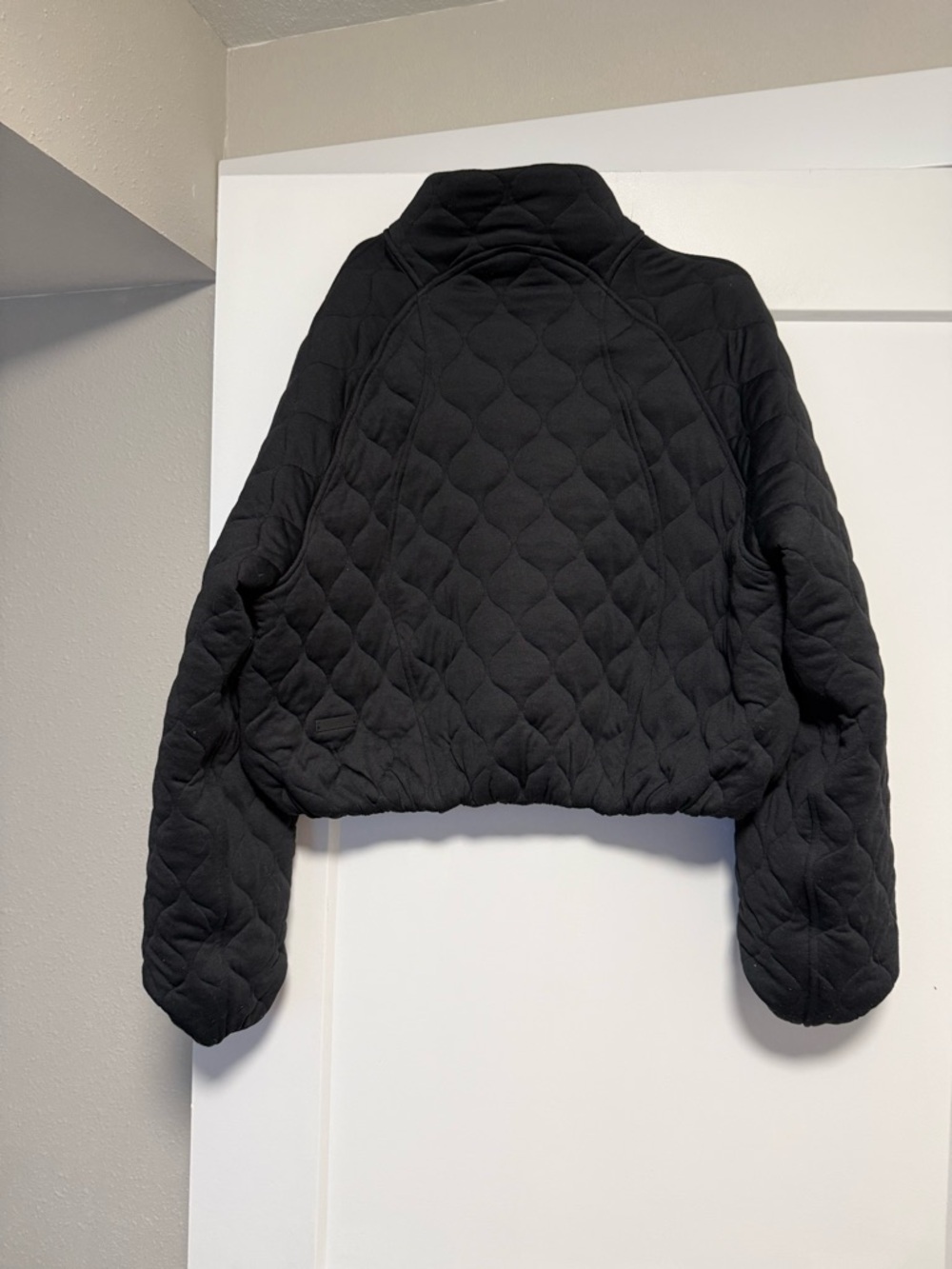 Lululemon Quilted Bomber Jacket Black Size 8 - Picture 4 of 6